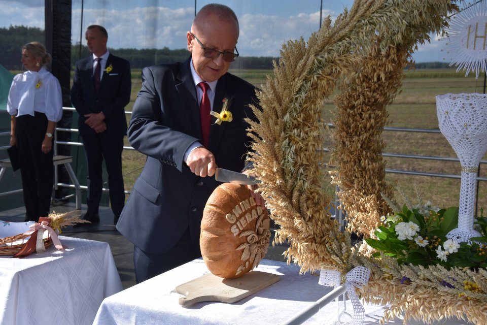 Dożynki Gminy Sieradz odbyły się w Rzechcie